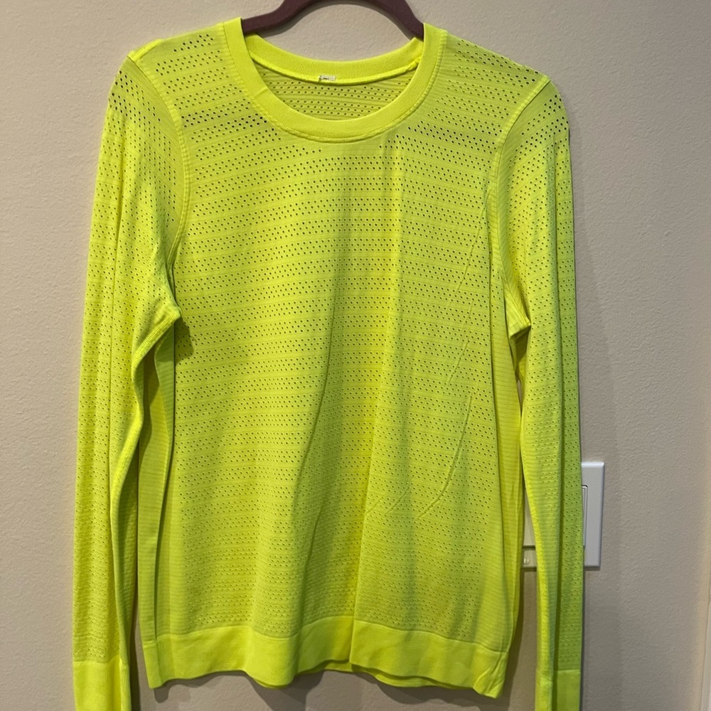 Lululemon Swiftly Tech Relaxed Long Sleeve Shirt
